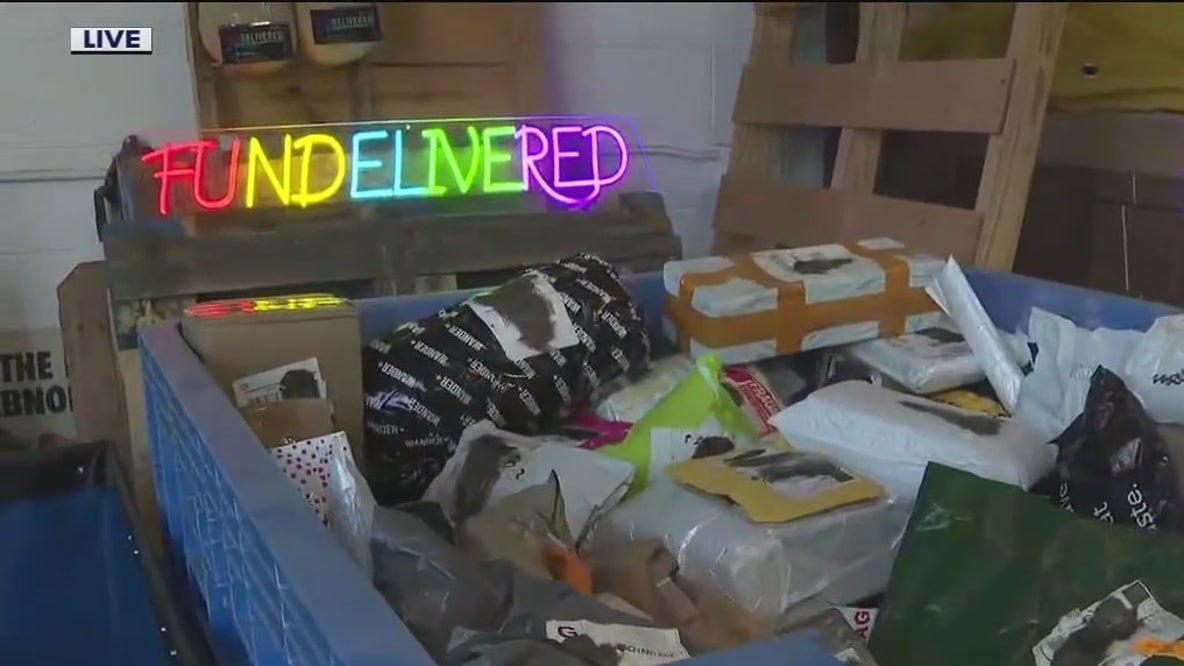 Fundelivered: Mystery boxes of unclaimed mail